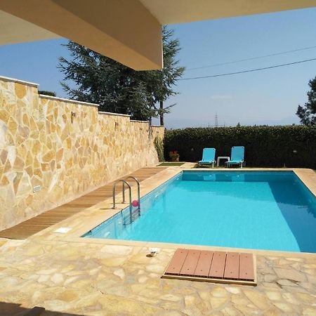 Apartment With Private Pool Кьятон Экстерьер фото